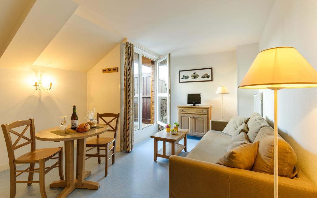 Lagrange Vacances Les Roches Douvres Saint-Briac-sur-Mer Kamer foto
