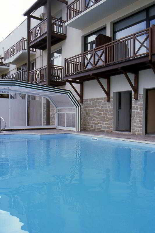 Lagrange Vacances Les Roches Douvres Saint-Briac-sur-Mer Buitenkant foto